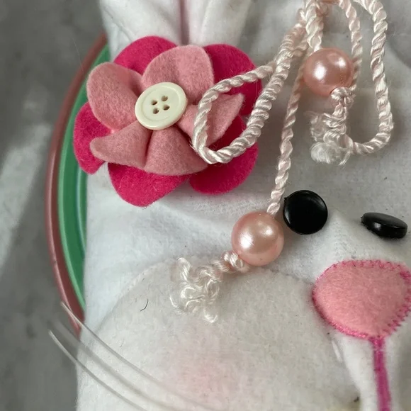 Plush Bunny Towel Holder - Picture 4 of 8